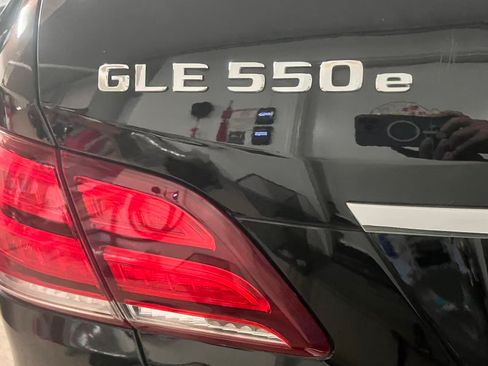 Used 2017 Mercedes-Benz GLE 550e image 12