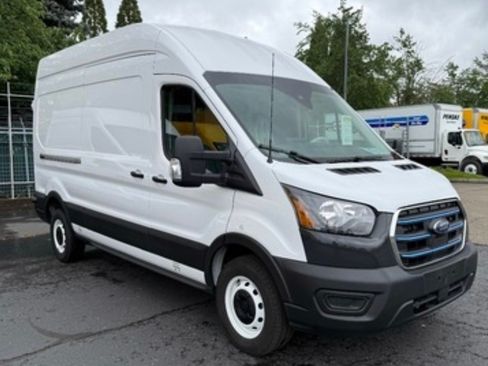 Used 2022 Ford E-Transit 148 High Roof w/ Load Area Protection Package image 12
