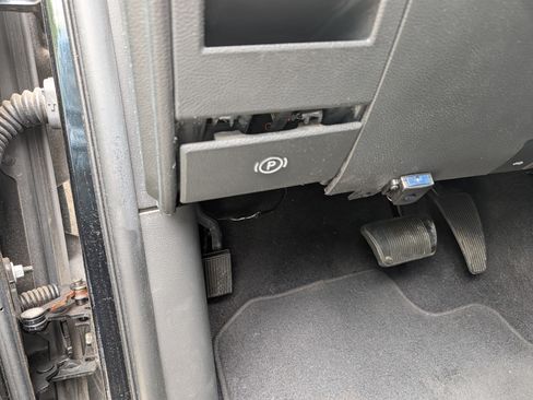 Used 2012 RAM 1500 Big Horn image 11