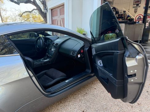Used 2006 Aston Martin V8 Vantage Coupe 2D image 5