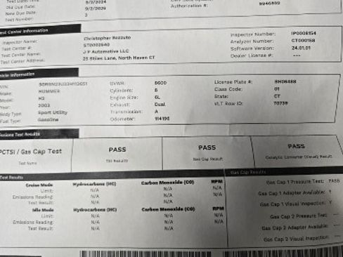 Used 2003 HUMMER H2 w/ Preferred Equipment Group image 18