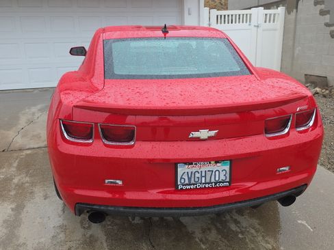 Used 2010 Chevrolet Camaro LT w/ RS Package RWD image 2