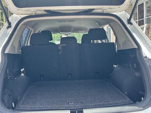Used 2020 Volkswagen Tiguan S AWD/4WD image 9