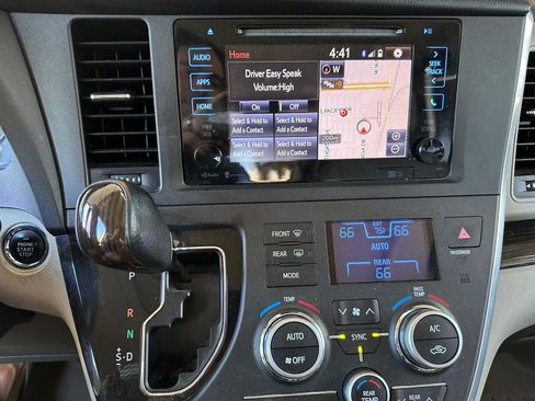 Used 2015 Toyota Sienna XLE w/ XLE Navigation Package AWD/4WD image 15