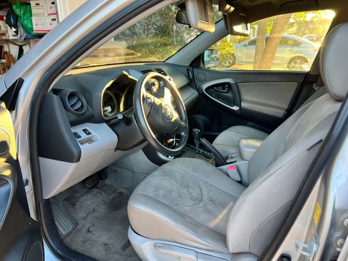 Used 2010 Toyota RAV4 2WD w/ 3rd Row image 6