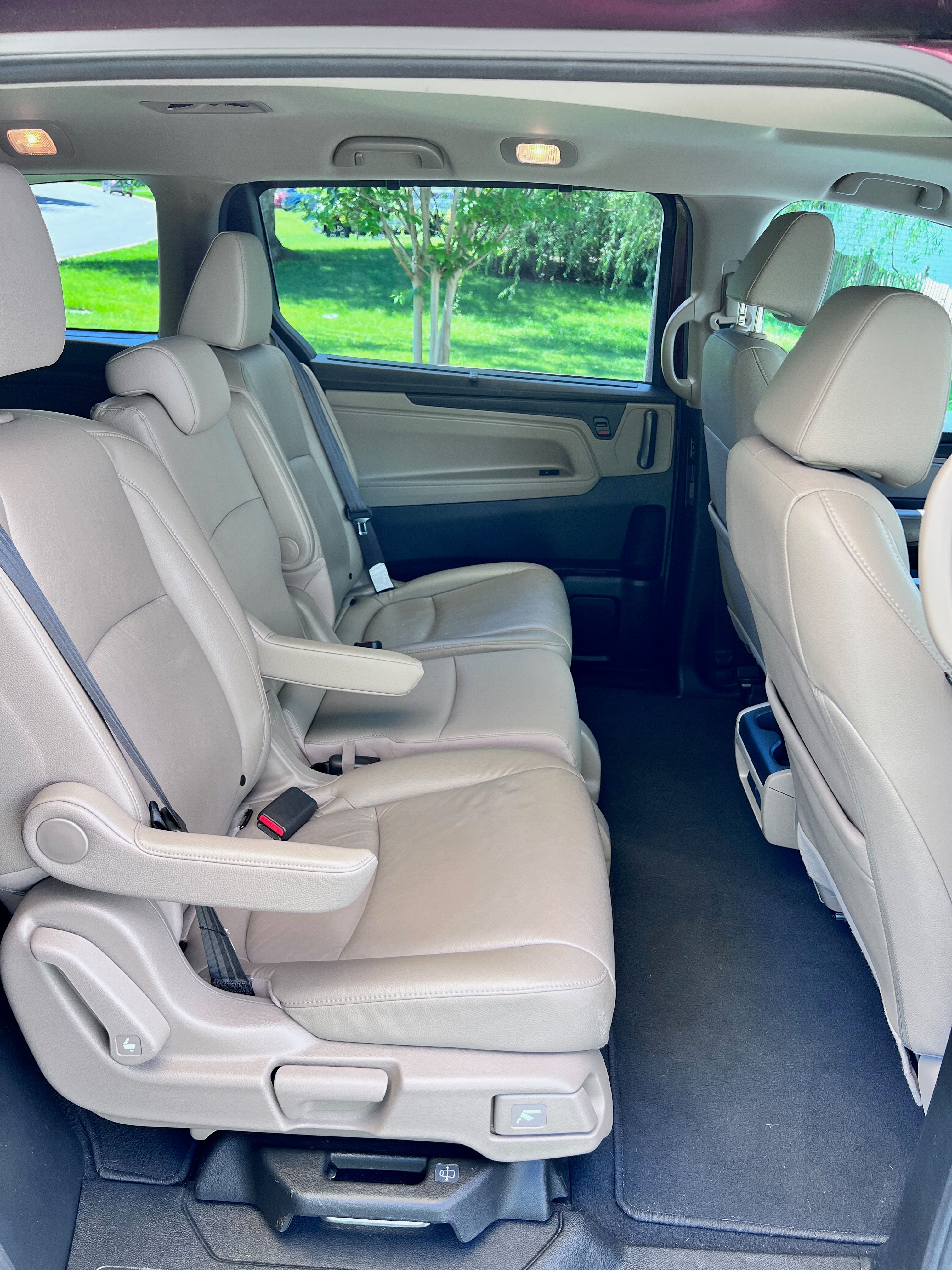 Used 2019 Honda Odyssey EX-L image 11