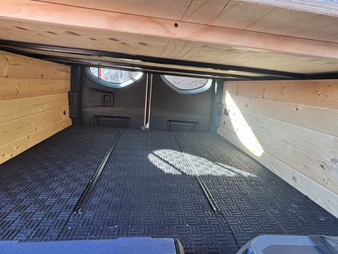 Used 2024 Mercedes-Benz Sprinter 2500 image 14