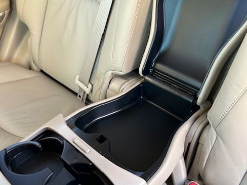 Used 2006 Lexus RX 400h AWD image 19