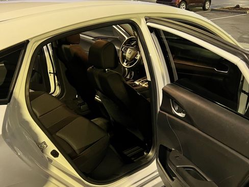 Used 2020 Honda Civic LX image 13