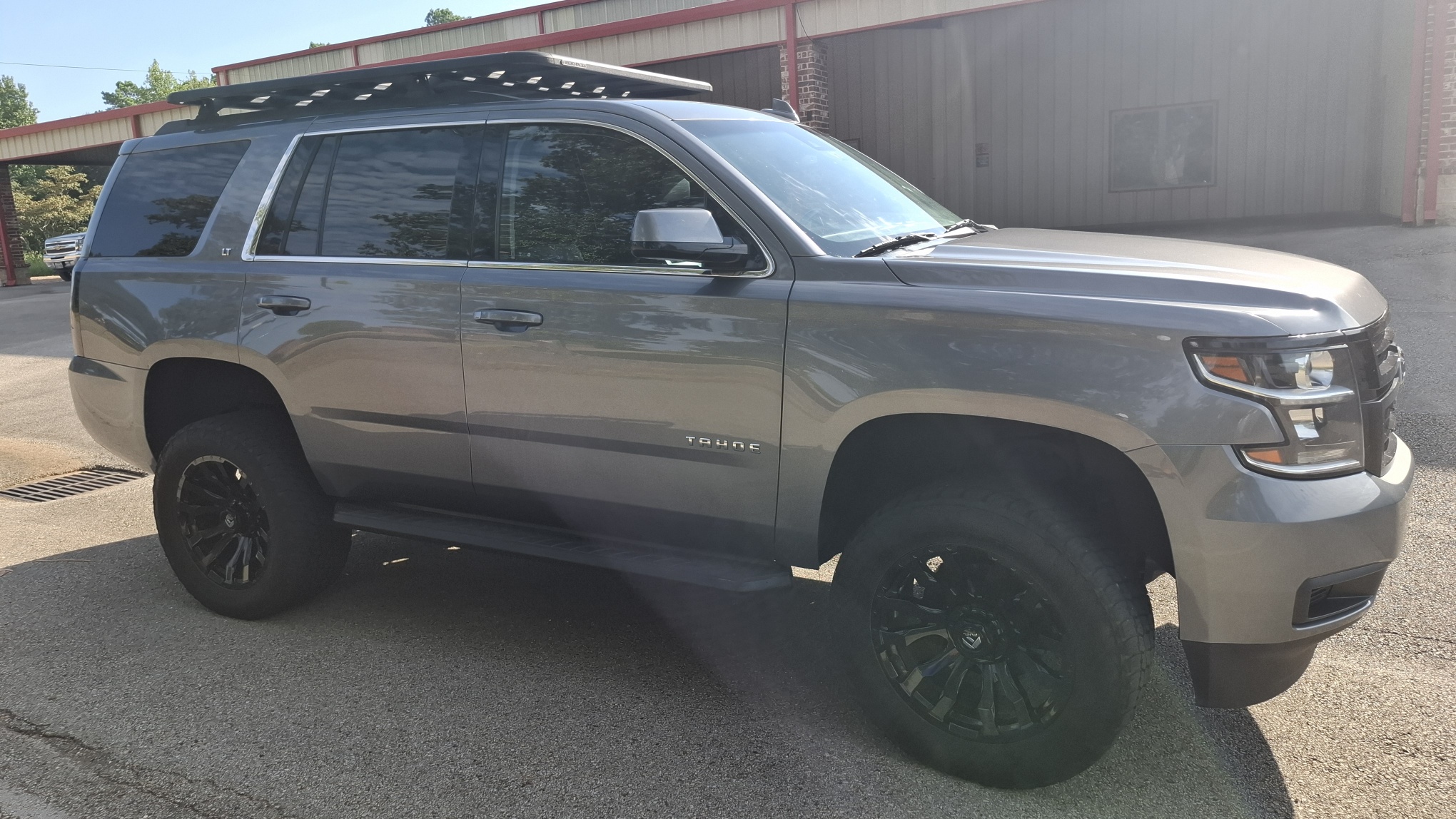 Used 2020 Chevrolet Tahoe LT RWD image 4