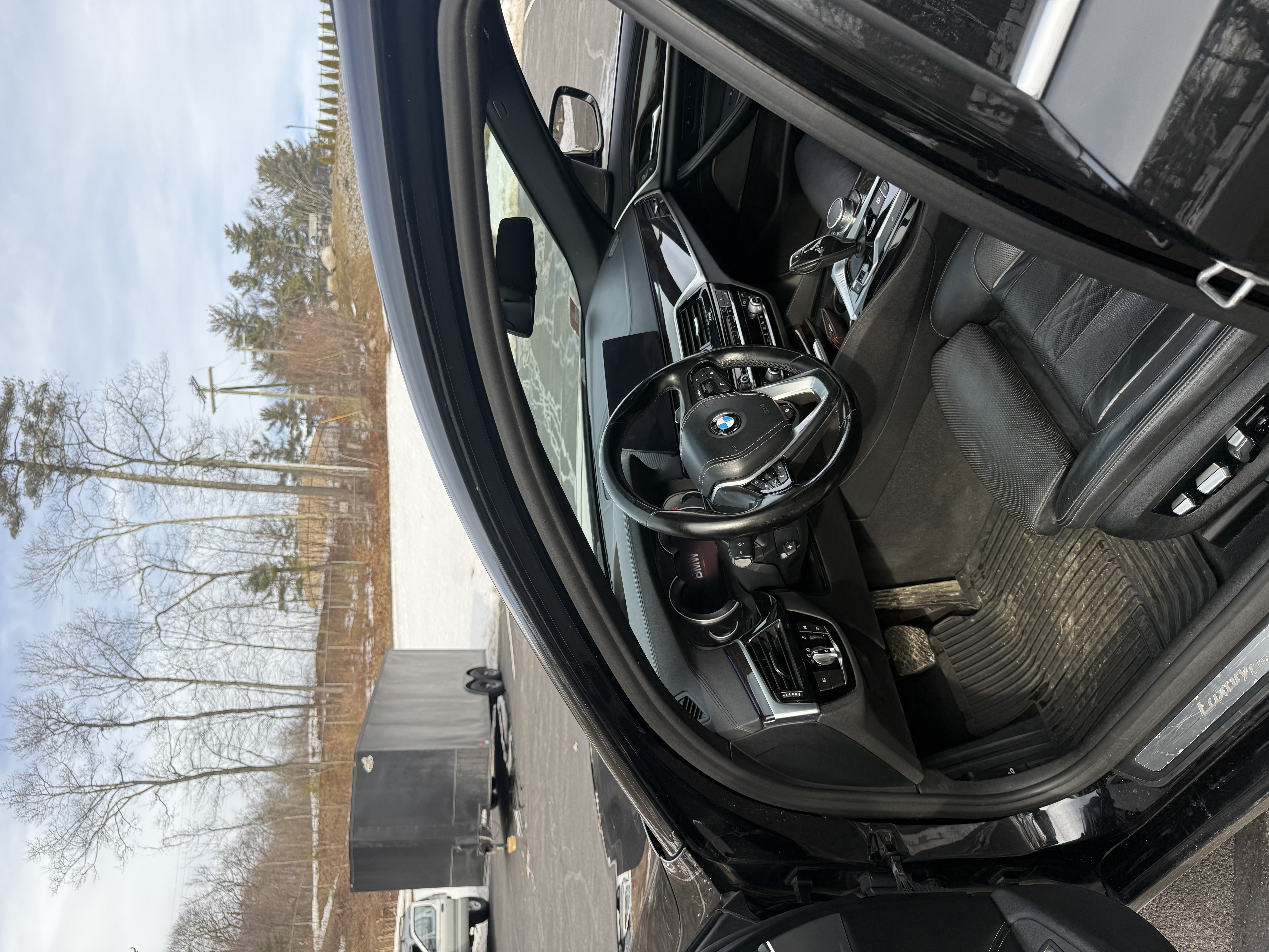 Used 2018 BMW 540i xDrive AWD/4WD image 10