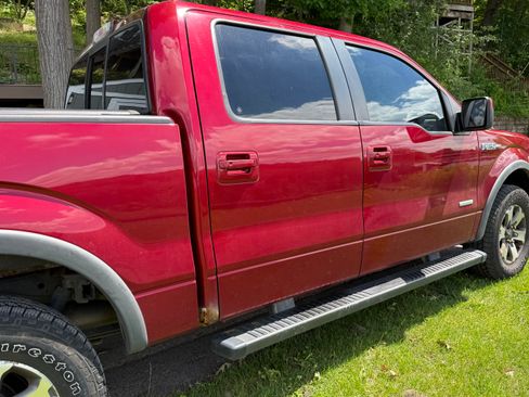 Used 2014 Ford F150 FX4 w/ Equipment Group 402A Luxury AWD/4WD image 6