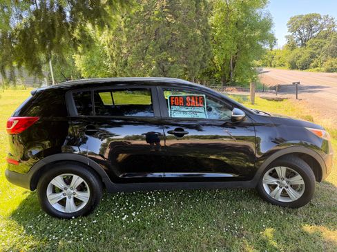 Used 2013 Kia Sportage LX w/ Convenience Pkg FWD image 1