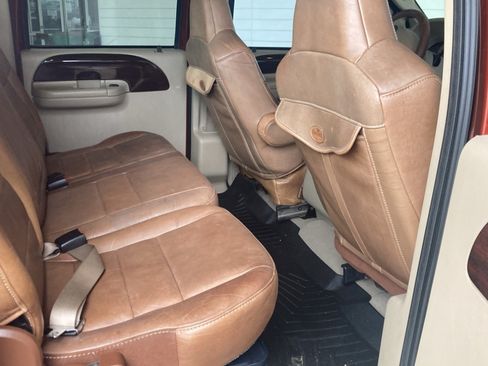 Used 2006 Ford F350 King Ranch image 5