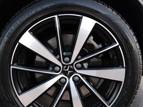 Used 2022 Polestar Polestar 2 w/ Plus Package AWD/4WD image 14