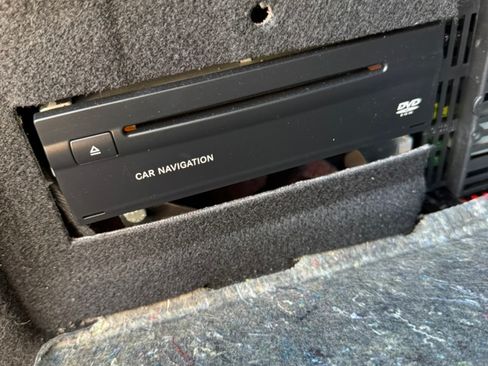 Used 2007 Mercedes-Benz E 320 BlueTEC Sedan image 12