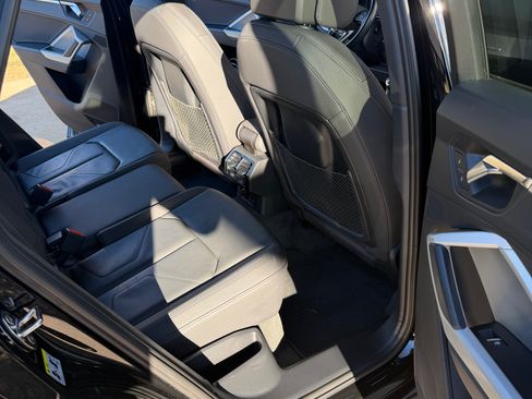 Used 2021 Audi Q3 2.0T Premium Plus w/ Premium Plus Package image 8