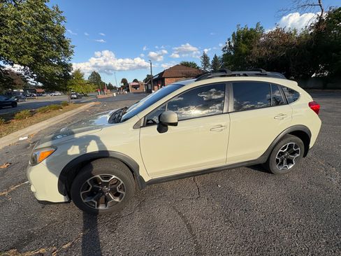 Used 2013 Subaru Crosstrek 2.0i Premium image 4