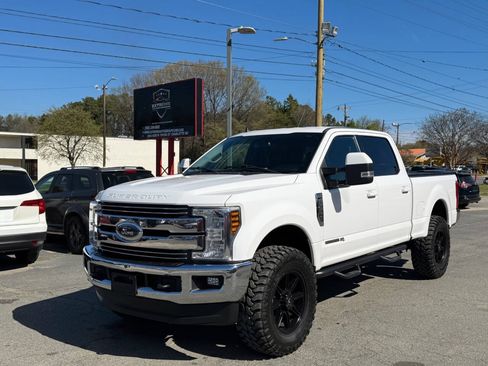 Used 2019 Ford F250 Lariat AWD/4WD image 1