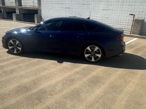 Used 2021 Audi A5 2.0T Premium Plus image 2