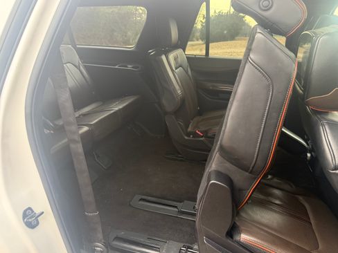 Used 2020 Ford Expedition Max King Ranch image 14