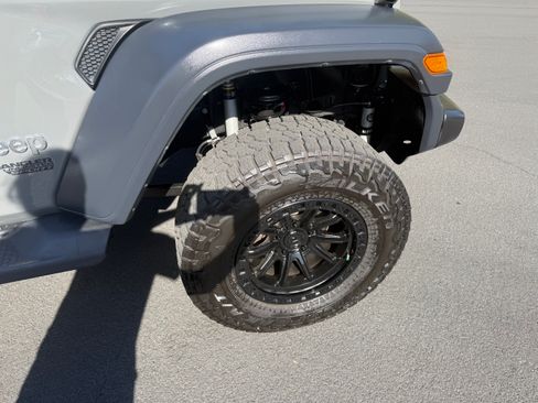 Used 2019 Jeep Wrangler Unlimited Sport S AWD/4WD image 10