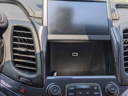 Used 2019 Chevrolet Impala Premier image 16