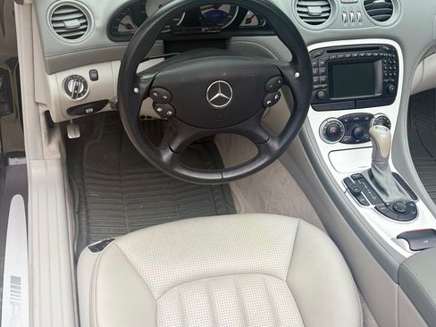 Used 2004 Mercedes-Benz SL 55 AMG image 5