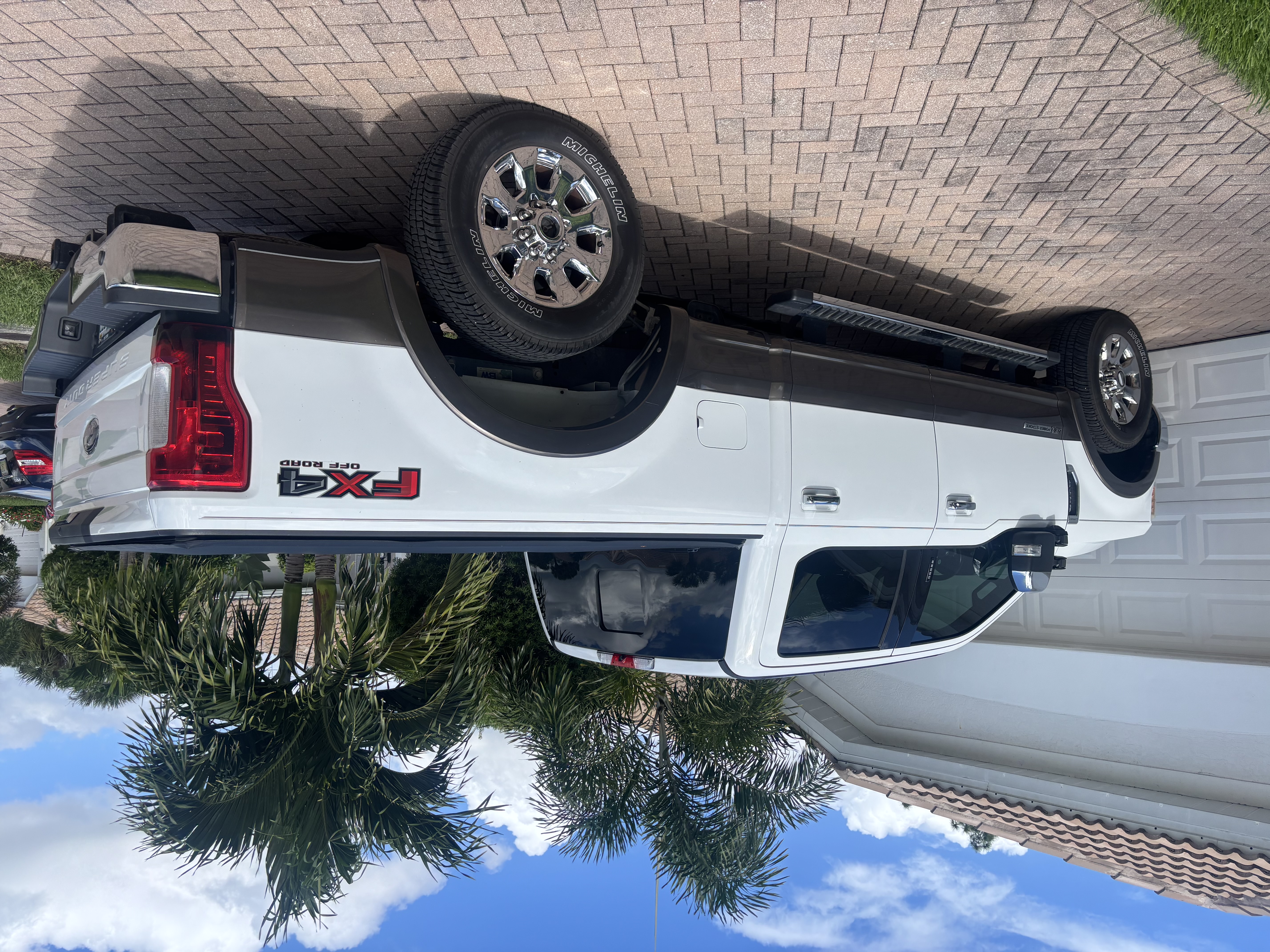 Used 2017 Ford F250 Lariat w/ Chrome Package AWD/4WD image 2