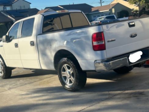 Used 2006 Ford F150 XLT image 1