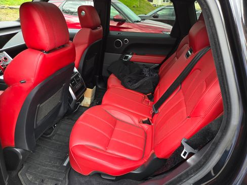 Used 2017 Land Rover Range Rover Sport Supercharged image 6