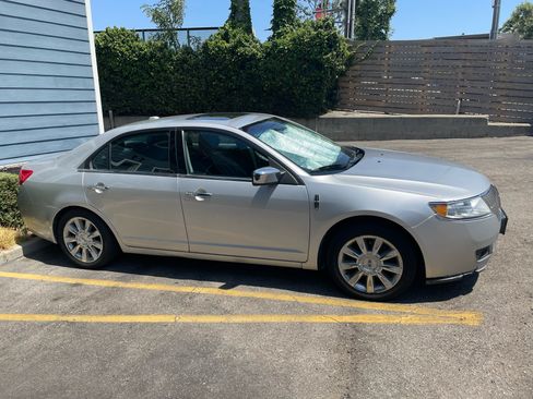 Used 2012 Lincoln MKZ AWD image 1