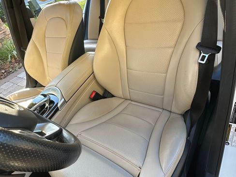 Used 2016 Mercedes-Benz C 300 Sedan image 15