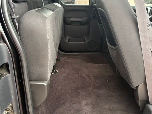 Used 2011 Chevrolet Silverado 1500 LT w/ Interior Plus Package image 14