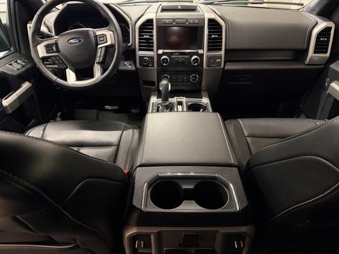 Used 2020 Ford F150 Lariat w/ Equipment Group 502A Luxury AWD/4WD image 19
