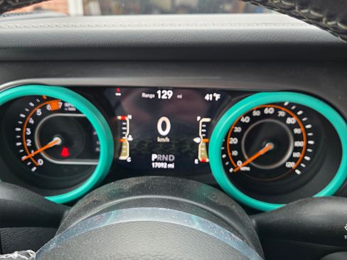 Used 2021 Jeep Wrangler Unlimited Sahara w/ Safety Group image 14