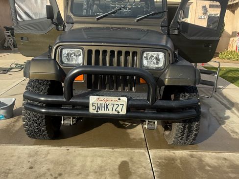 Used 1993 Jeep Wrangler S image 1