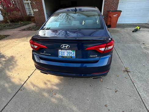 Used 2015 Hyundai Sonata Sport w/ Option Group 04 image 9