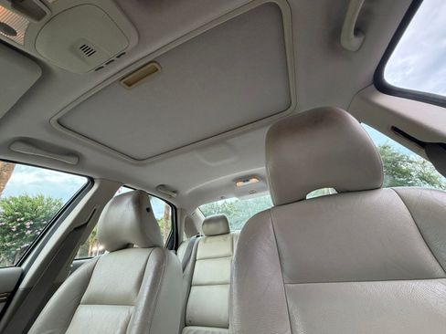 Used 2005 Volvo S80 2.5T FWD image 13