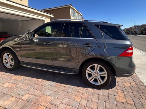 Used 2012 Mercedes-Benz ML 350 4MATIC image 2