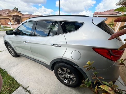 Used 2013 Hyundai Santa Fe Sport image 6