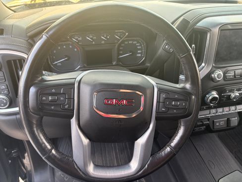 Used 2022 GMC Sierra 2500 SLE w/ Gooseneck/5TH Wheel Package AWD/4WD image 23