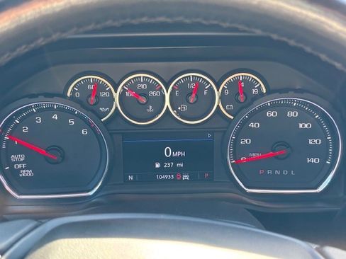 Used 2019 Chevrolet Silverado 1500 LT Trail Boss w/ Convenience Package image 11