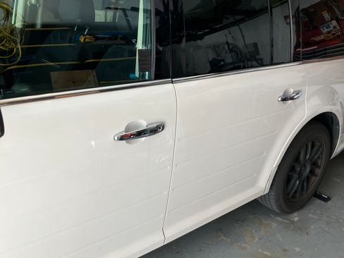 Used 2018 Ford Flex SEL w/ Equipment Group 202A image 8