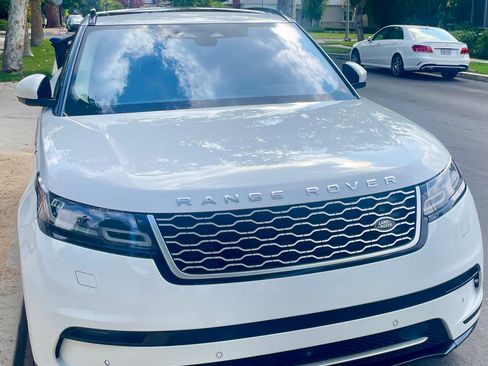 Used 2021 Land Rover Range Rover Velar S AWD/4WD image 12