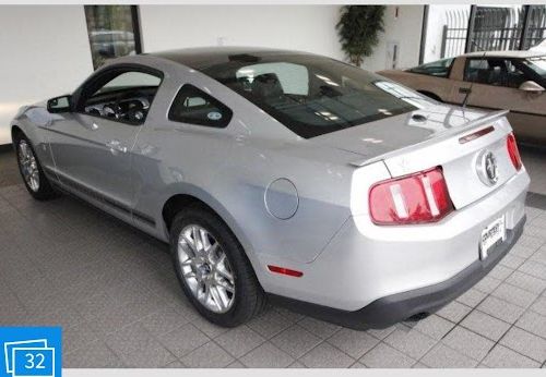 Used 2012 Ford Mustang Premium RWD image 6