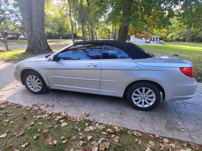 Used 2010 Chrysler Sebring Touring