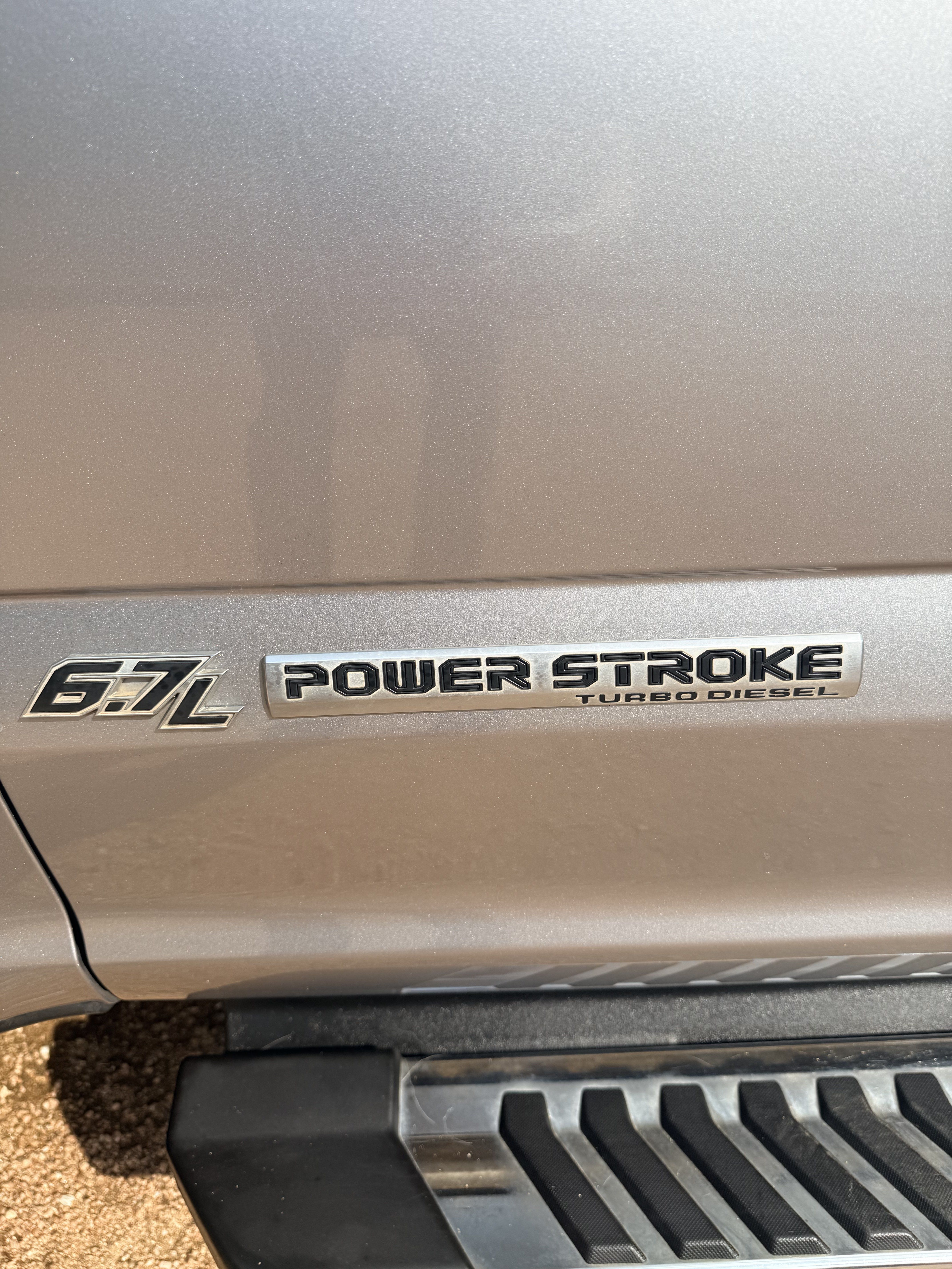 Used 2020 Ford F350 Lariat w/ Lariat Ultimate Package AWD/4WD image 28