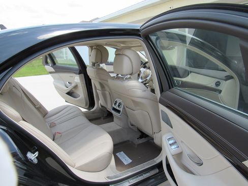 Used 2018 Mercedes-Benz S 450 Sedan image 16