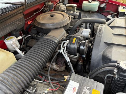Used 1992 Chevrolet Silverado 1500 4x4 Regular Cab image 29